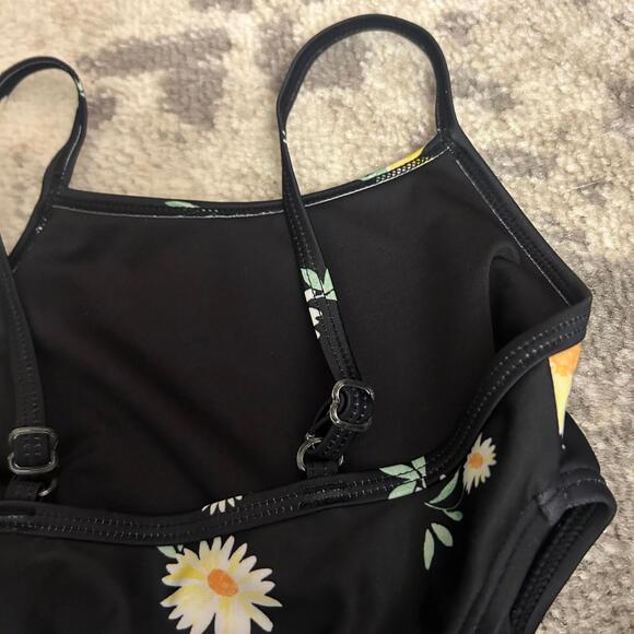 Old Navy Girls One-Piece Black Daisy Pattern Swimsuit  XS (5) - Picture 2 of 3
